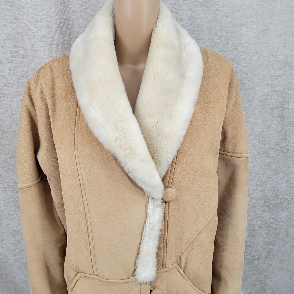 Vintage 80s Women's Tan Suede Leather with Faux Fur Lining Coat - Picture 8 of 13